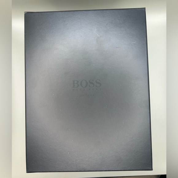 Hugo Boss Soccer Ball & Pump - Picture 2 of 5